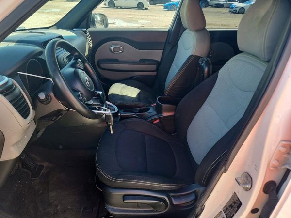 2015 KIA SOUL GLS(Middle grade) — DENT