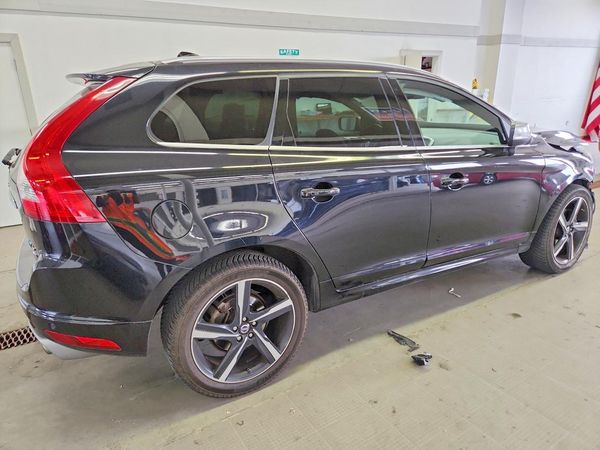 2015 VOLVO XC60 Premier (non R design) — PSRA