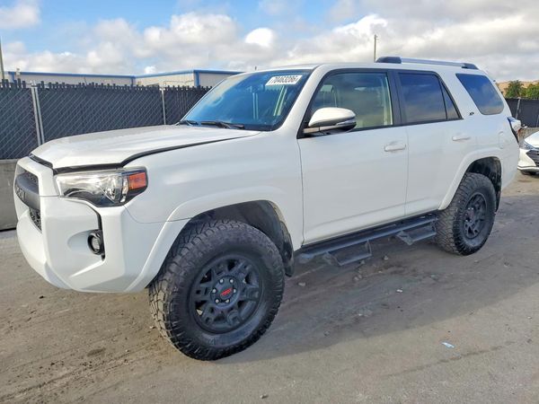 2024 TOYOTA 4RUNNER — DSFA — Front 3/4
