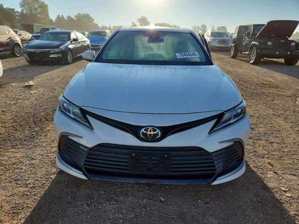 2022 TOYOTA CAMRY LE — DIRF