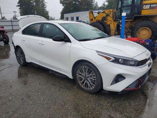 2024 KIA FORTE GT Line — Passenger 3/4