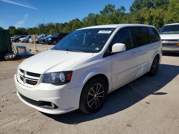 2017 DODGE GRAND CARAVAN — DSFA — Front 3/4