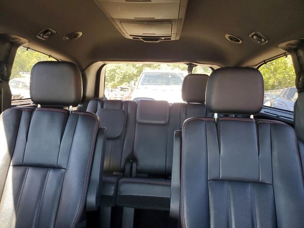 2017 DODGE GRAND CARAVAN GT — SUVN