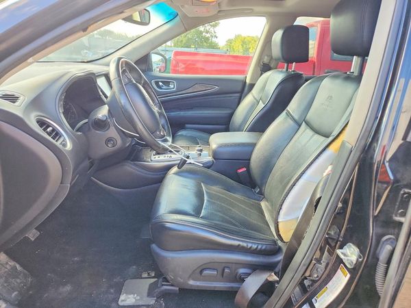 2014 INFINITI QX60 — DENT