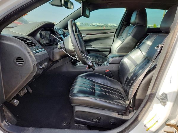 2022 CHRYSLER 300 300S — DENT
