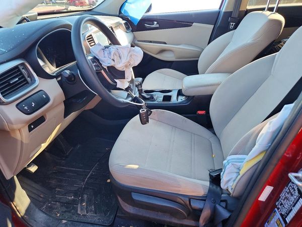 2020 KIA SORENTO L, LX, S — DENT