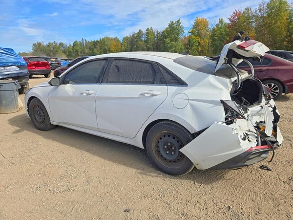 2022 HYUNDAI ELANTRA SEL w/ Premium Pkg — DSRA