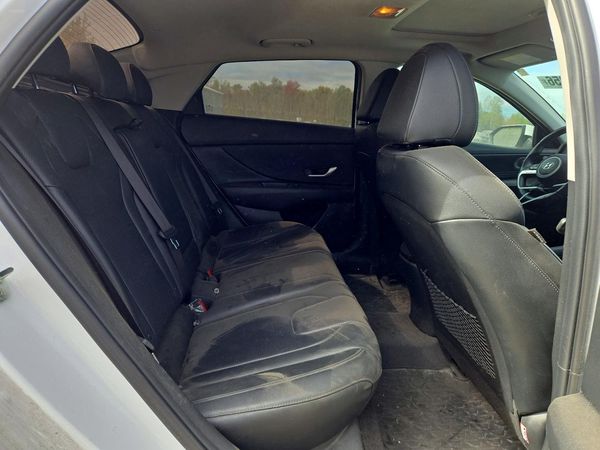 2022 HYUNDAI ELANTRA SEL w/ Premium Pkg — PSRS