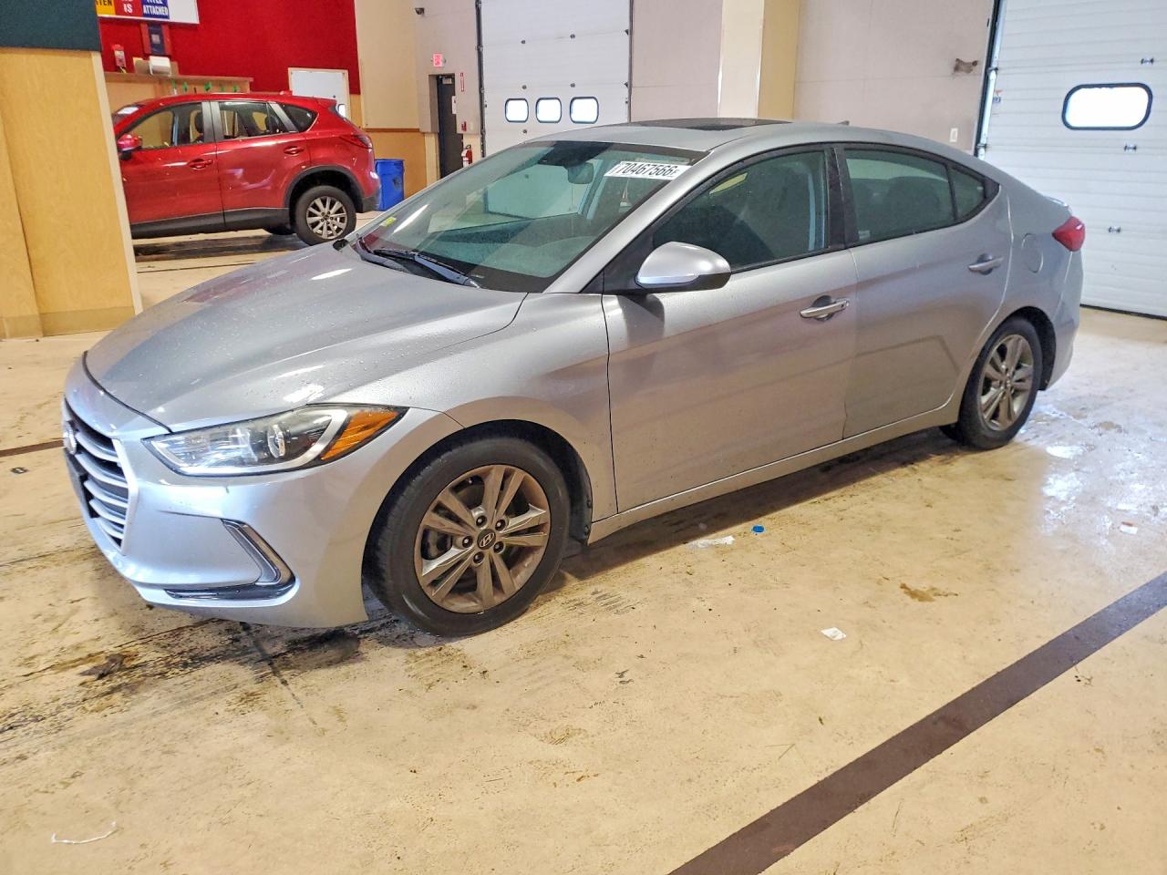2017 HYUNDAI ELANTRA — Front 3/4