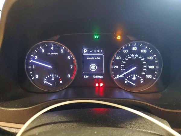 2017 HYUNDAI ELANTRA — ODOM