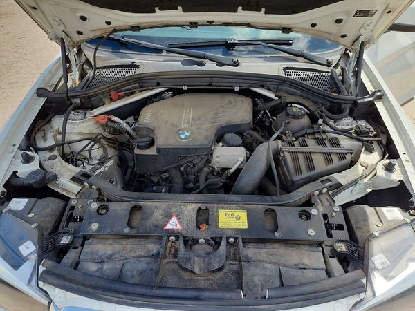 2016 BMW X3 xDrive28i — Engine bay