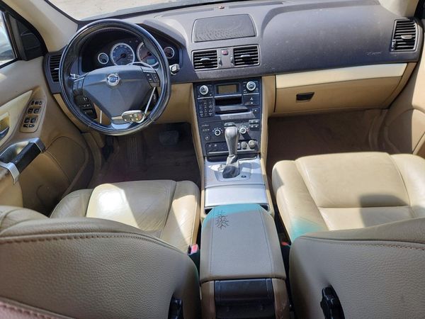 2014 VOLVO XC90 4D SU — CKPT