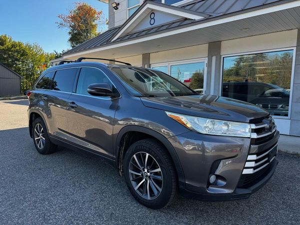 2017 TOYOTA HIGHLANDER