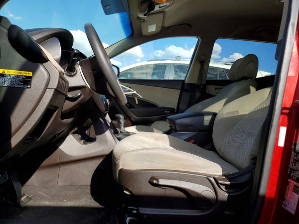 2017 HYUNDAI SANTA FE Base — DENT