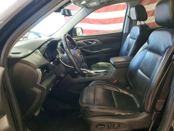 2018 CHEVROLET TRAVERSE Premier — DENT
