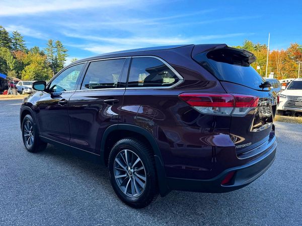 2019 TOYOTA HIGHLANDER