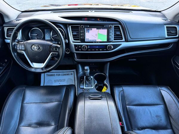 2019 TOYOTA HIGHLANDER