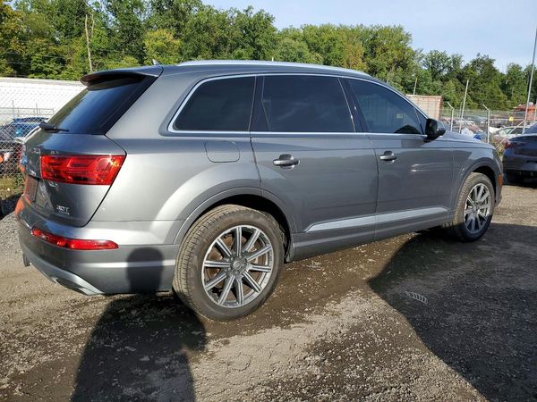 2017 AUDI Q7 quattro Premium Plus — PSRA