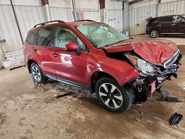 2018 SUBARU FORESTER Premium+CWP — Passenger 3/4