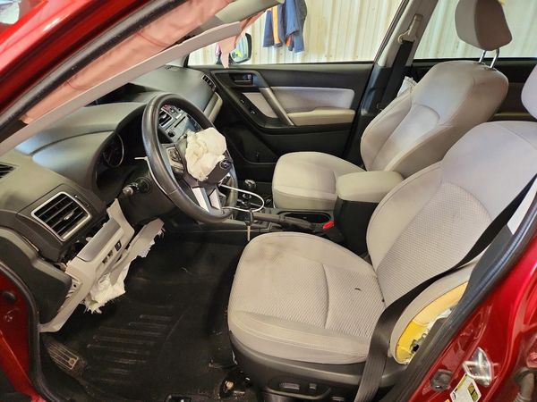 2018 SUBARU FORESTER Premium+CWP — DENT