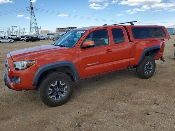 2017 TOYOTA TACOMA — DSFA — Front 3/4