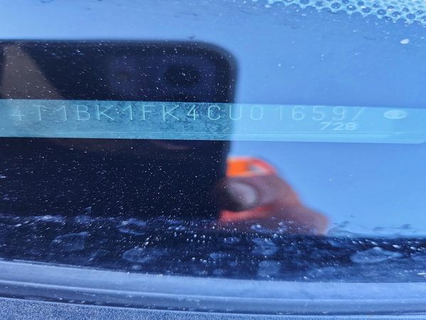 2012 TOYOTA CAMRY — VINP