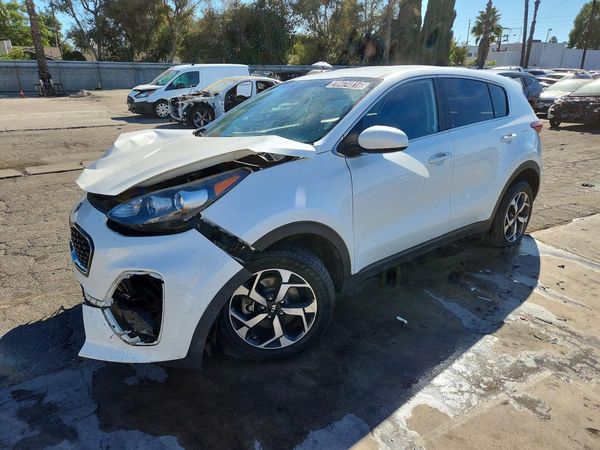 2021 KIA SPORTAGE LX — Front 3/4