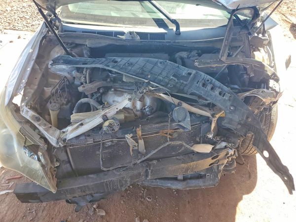 2012 TOYOTA CAMRY — Engine bay