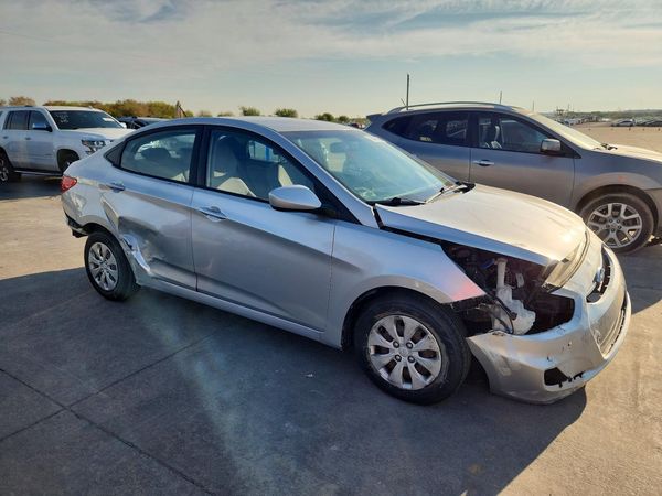 2016 HYUNDAI ACCENT GS / GLS — Passenger 3/4