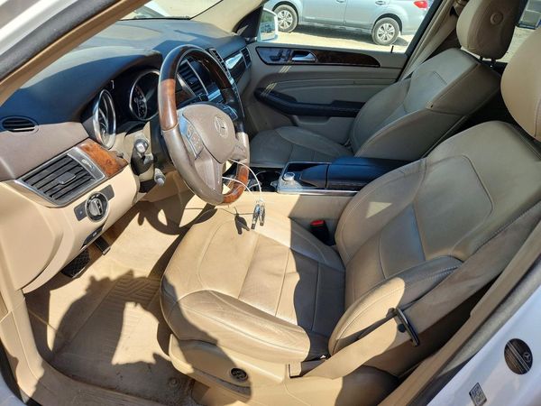 2015 MERCEDES-BENZ ML ML350 — DENT
