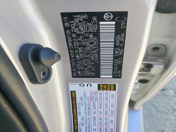 2020 TOYOTA PRIUS — VINS