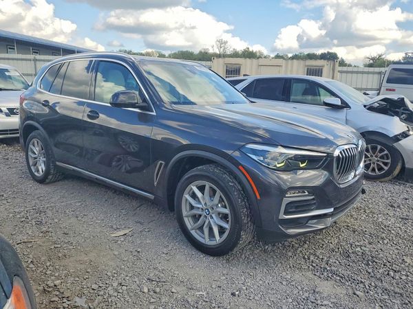 2020 BMW X5 xDrive40i — Passenger 3/4