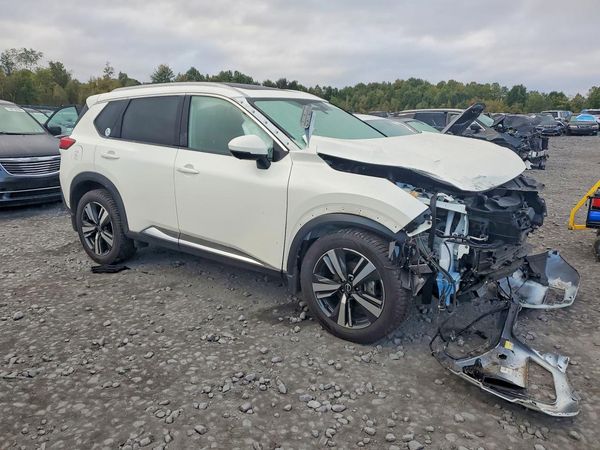 2023 NISSAN ROGUE SL — Passenger 3/4