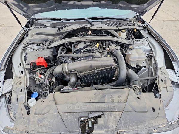 2026 FORD MUSTANG I4 — Engine bay
