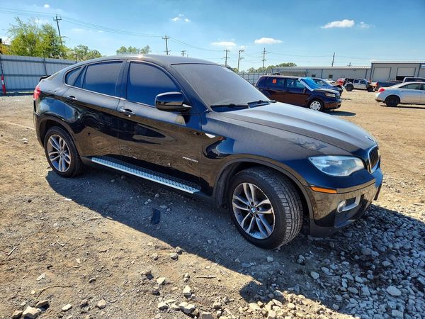 2013 BMW X6 xDrive35i — Passenger 3/4