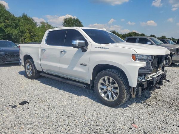 2021 CHEVROLET SILVERADO LTZ — Passenger 3/4