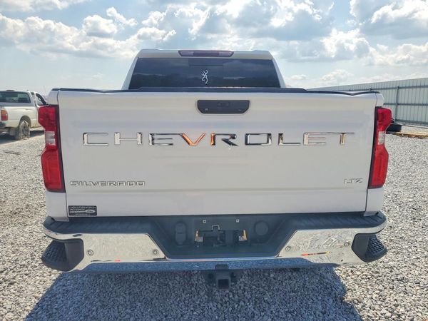 2021 CHEVROLET SILVERADO LTZ — DIRR