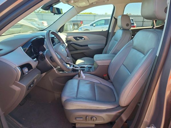 2019 CHEVROLET TRAVERSE LT — DENT
