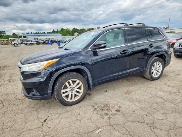 2016 TOYOTA HIGHLANDER — DSFA — Front 3/4