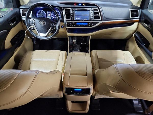 2019 TOYOTA HIGHLANDER Ltd/Ltd Platinum — CKPT