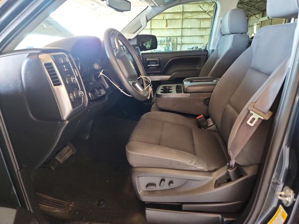 2017 CHEVROLET SILVERADO LT — DENT