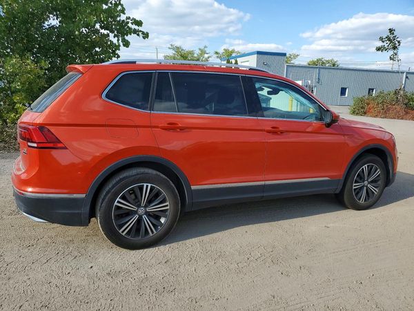 2018 VOLKSWAGEN TIGUAN 4Motion SEL Premium — PSRA