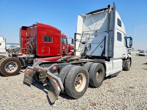 2021 VOLVO VNL — PSRA
