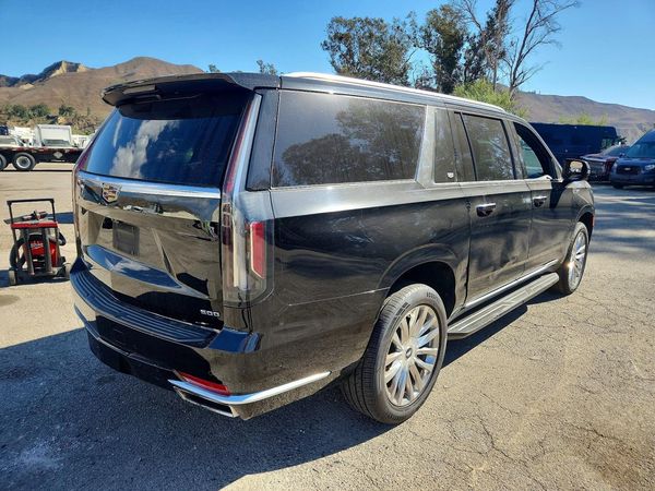 2021 CADILLAC ESCALADE Premium Luxury — PSRA