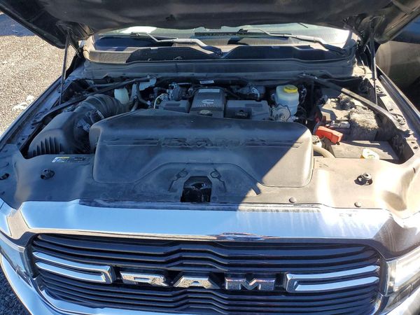 2020 RAM 3500 Big Horn — Engine bay