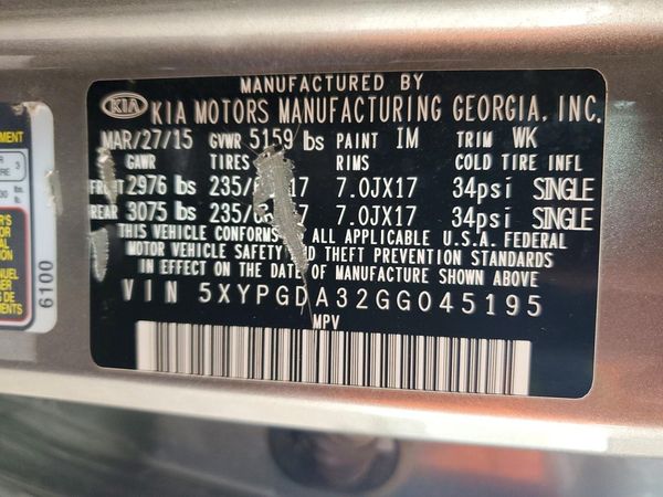 2016 KIA SORENTO L / LX — VINS