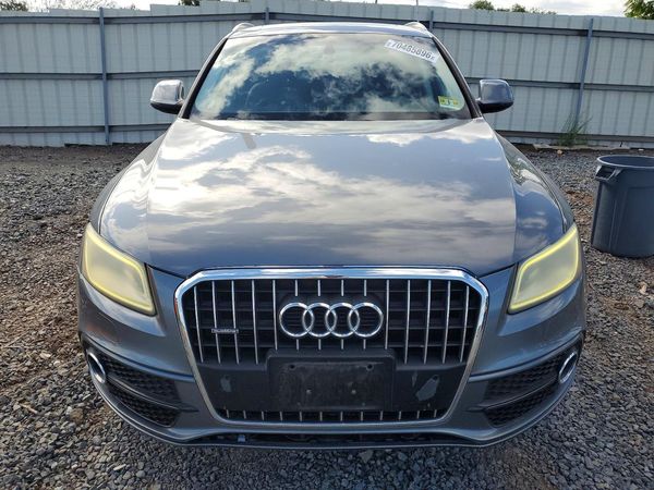 2013 AUDI Q5 Premium Plus — DIRF