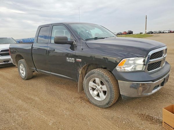 2014 RAM 1500 ST — Passenger 3/4