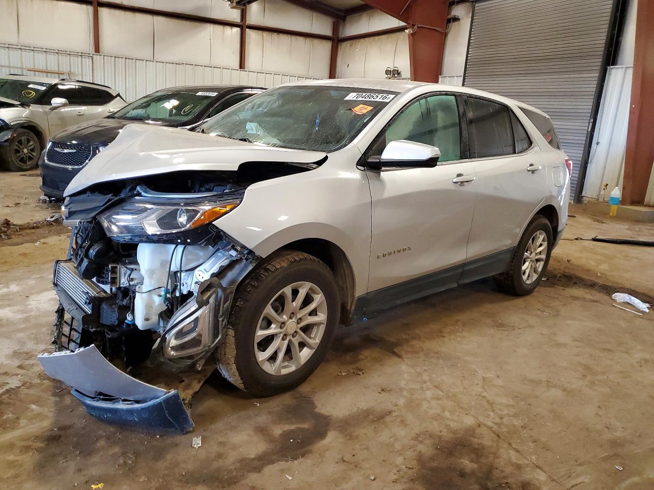 2019 CHEVROLET EQUINOX LT (1LT) — Front 3/4