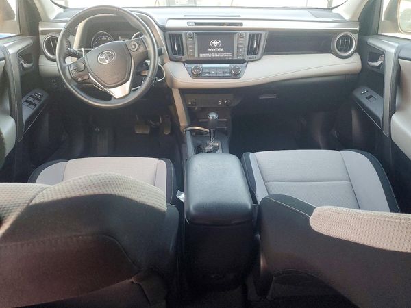 2016 TOYOTA RAV4 XLE (M Grade) — CKPT